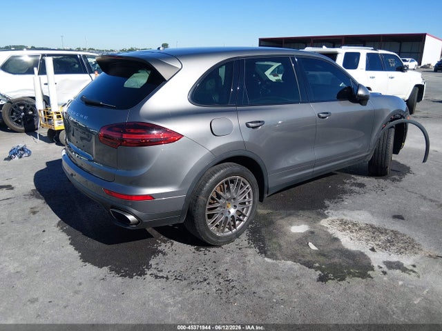 2016 Porsche Cayenne მანქანა იყიდება აუქციონზე, vin: WP1AA2A20GLA09656, აუქციონის ნომერი: 45371944