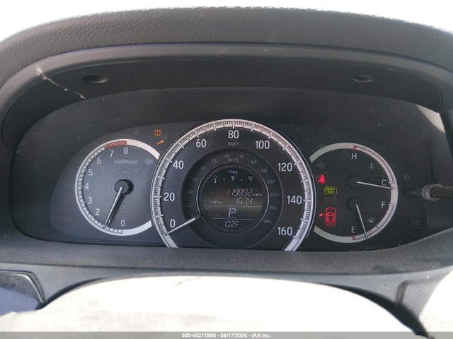 45371990 :رقم المزاد ، 1HGCR2F3XHA247212 vin ، 2017 Honda Accord Lx مزاد بيع