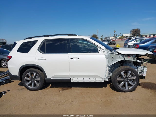 Honda Pilot Touring 2025 5FNYG2H79SB043560 Image 14