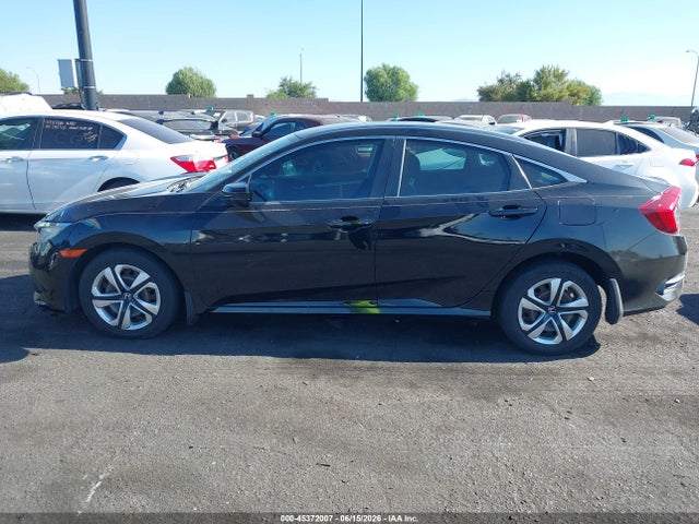 Honda Civic Lx 2018 2HGFC2F5XJH596863 Image 15