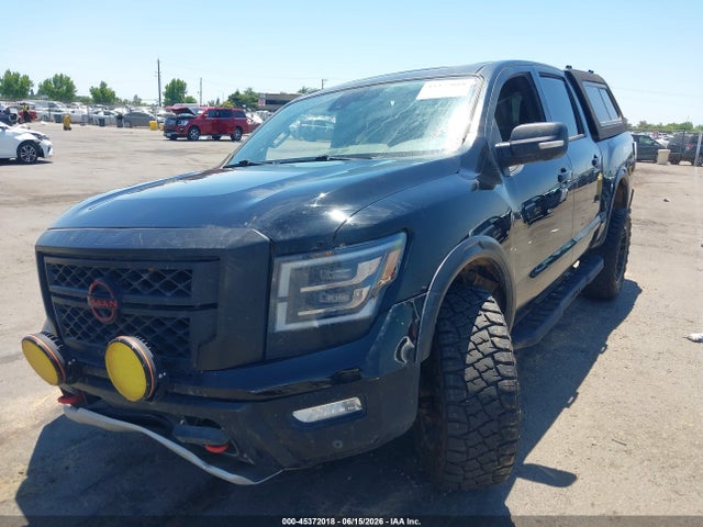 Nissan Titan Pro-4x 4x4 2024 1N6AA1ED9RN114997 Image 2