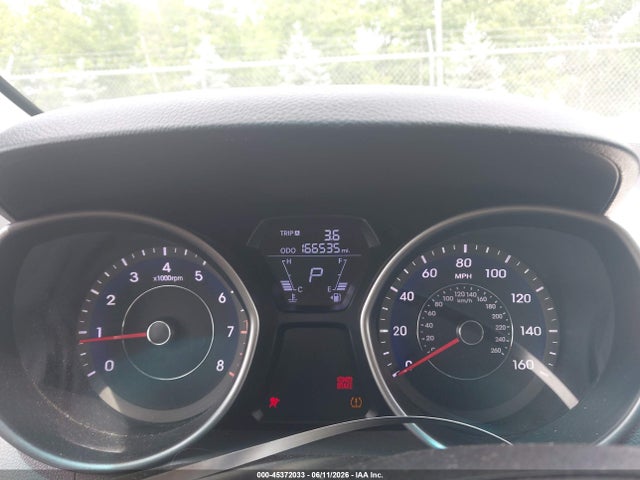 2011 Hyundai Elantra Gls მანქანა იყიდება აუქციონზე, vin: 5NPDH4AE3BH033141, აუქციონის ნომერი: 45372033