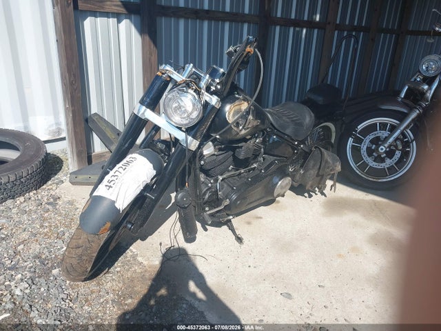 Harley-Davidson FLSL 2020 1HD1YDJ15LB038102 Image 2