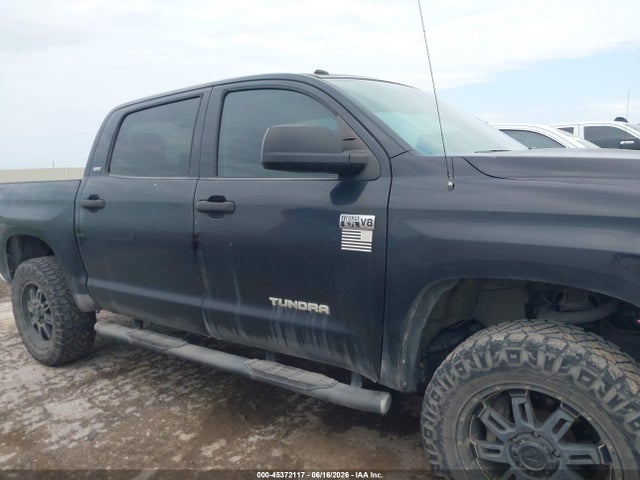 Продажа на аукционе авто 2014 Toyota Tundra Sr5 5.7l V8, vin: 5TFDW5F17EX387951, номер лота: 45372117