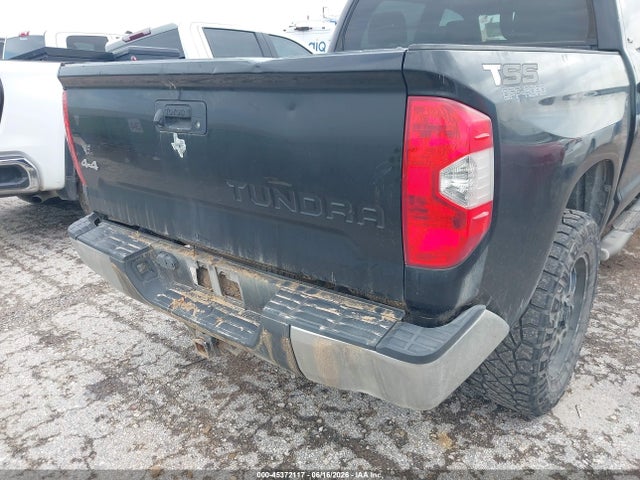 Продажа на аукционе авто 2014 Toyota Tundra Sr5 5.7l V8, vin: 5TFDW5F17EX387951, номер лота: 45372117