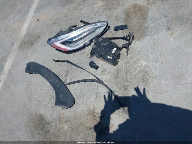 Tesla Model S 100d/75d/p100d 2018 5YJSA1E21JF275529 Image 12