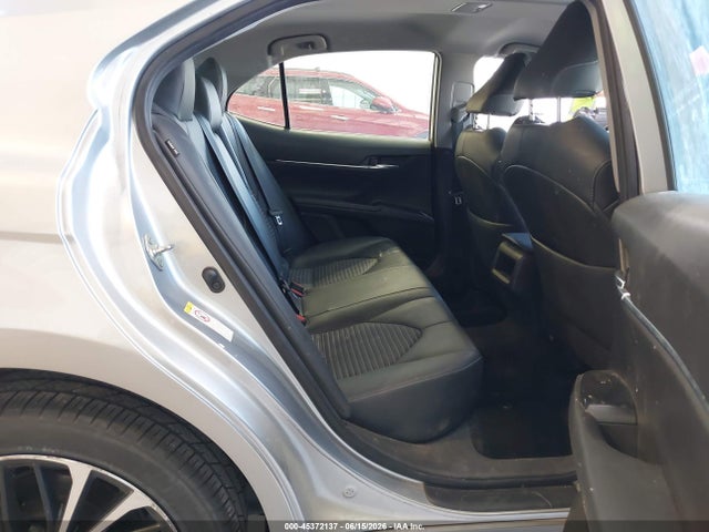 4T1B11HK8KU725175 Toyota CAMRY SE