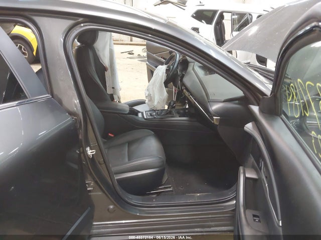 45372184 :رقم المزاد ، 3MVDMBBM2PM585168 vin ، 2023 Mazda Cx-30 2.5 S Select مزاد بيع