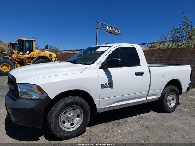 45372191 :رقم المزاد ، 3C6JR7AG6HG765341 vin ، 2017 Ram 1500 Tradesman  4x4 6'4 Box مزاد بيع