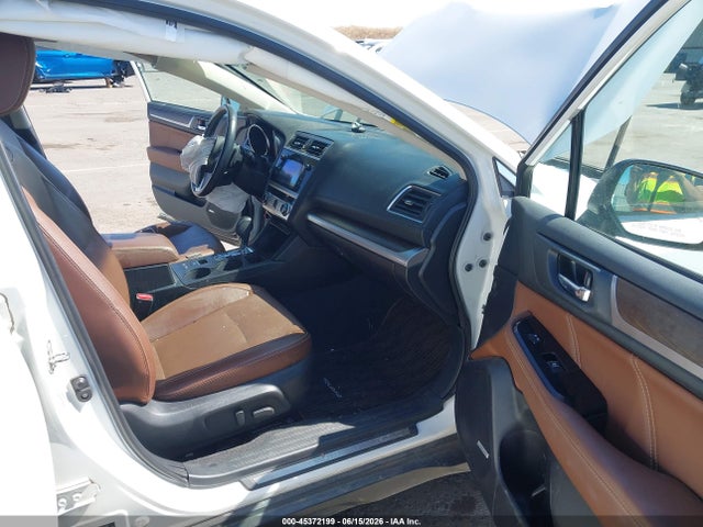Subaru Outback 2.5i Touring 2017 4S4BSATC0H3252383 Image 5