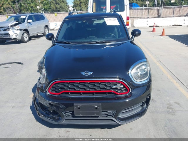 Mini Countryman John Cooper Works 2018 WMZYV9C33J3B91933 Image 13