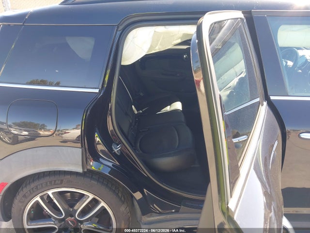 Mini Countryman John Cooper Works 2018 WMZYV9C33J3B91933 Image 8
