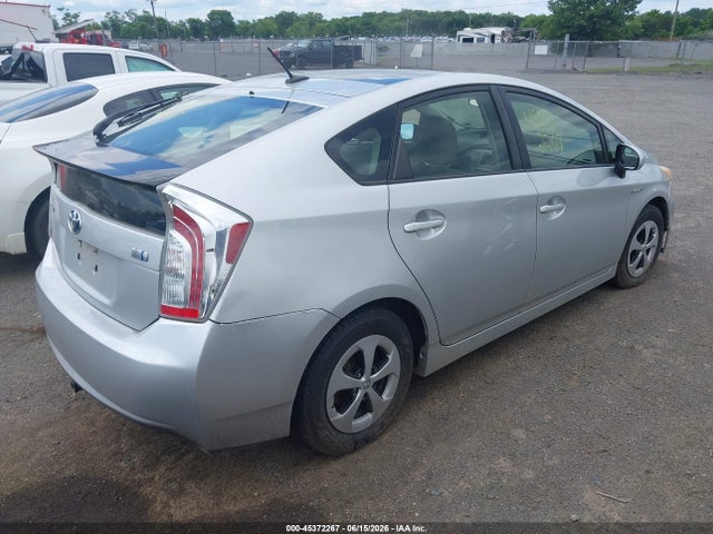 Продаж на аукціоні авто 2014 Toyota Prius Three, vin: JTDKN3DU5E1746471, номер лоту: 45372267