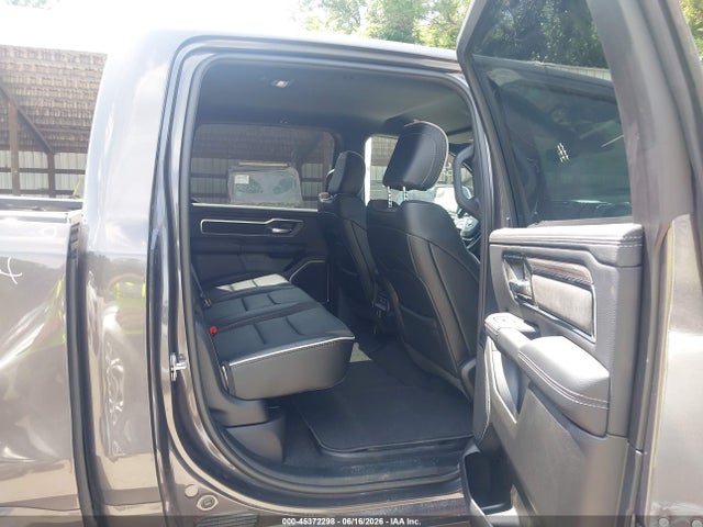 Aukcja sprzedaży 2026 Ram 1500 Laramie  4x4 5'7 Box, vin: 3C6SRFJP8T4181970, numer aukcji: 45372298