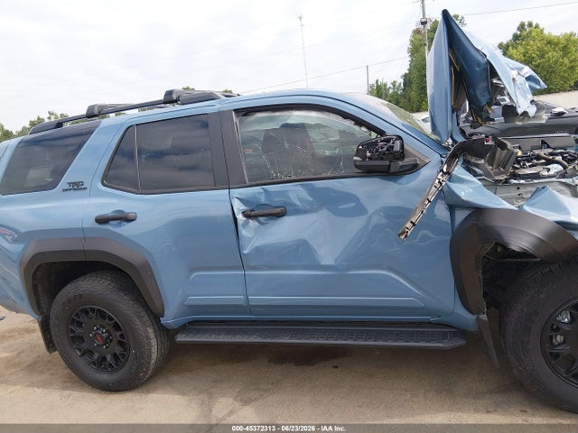2025 Toyota 4runner Trd Off Road Premium მანქანა იყიდება აუქციონზე, vin: JTEVA5BR2S5035782, აუქციონის ნომერი: 45372313