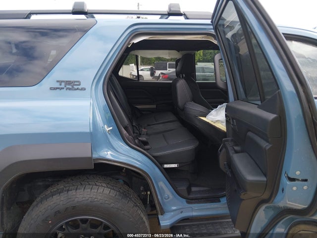 2025 Toyota 4runner Trd Off Road Premium მანქანა იყიდება აუქციონზე, vin: JTEVA5BR2S5035782, აუქციონის ნომერი: 45372313