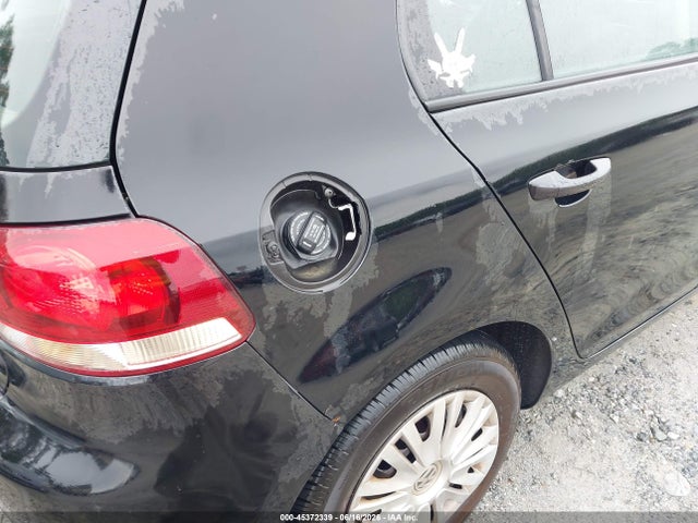 Auction sale of the 2013 Volkswagen Golf 2.5l 4-door, vin: WVWDB7AJ6DW122005, lot number: 45372339