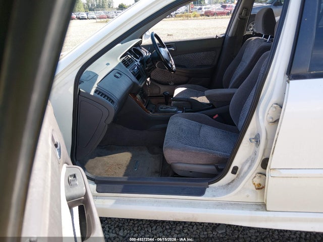 45372344 :رقم المزاد ، CF71009208 vin ، 1998 Honda Accord مزاد بيع
