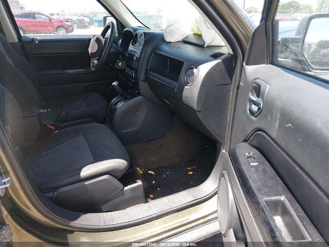 45372347 :رقم المزاد ، 1C4NJRBB7FD379344 vin ، 2015 Jeep Patriot Sport مزاد بيع