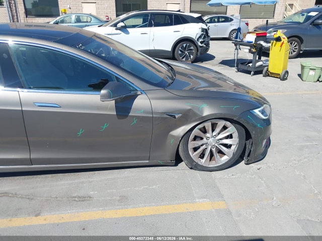 Продаж на аукціоні авто 2016 Tesla Model S 60d/70d/75d/85d/90d, vin: 5YJSA1E2XGF169363, номер лоту: 45372348