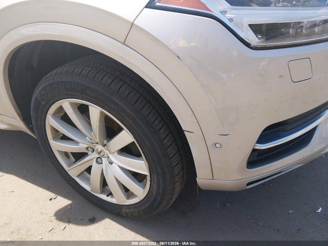 45372352 :رقم المزاد ، YV4A22PK0G1067586 vin ، 2016 Volvo Xc90 T6 Momentum مزاد بيع