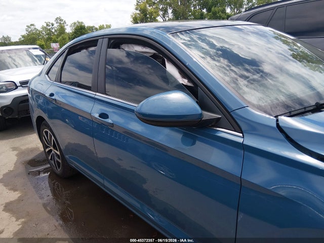 Продажа на аукционе авто 2025 Volkswagen Jetta 1.5t Se, vin: 3VW7X7BU1SM051832, номер лота: 45372357