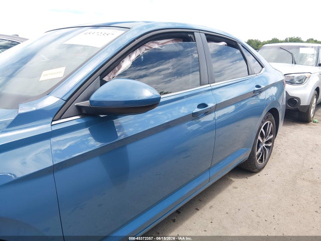 Продажа на аукционе авто 2025 Volkswagen Jetta 1.5t Se, vin: 3VW7X7BU1SM051832, номер лота: 45372357