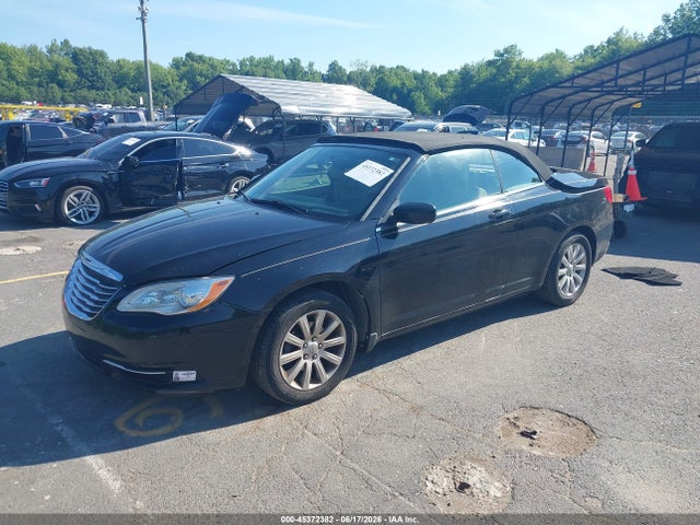 Продажа на аукционе авто 2013 Chrysler 200 Touring, vin: 1C3BCBEB0DN676841, номер лота: 45372382