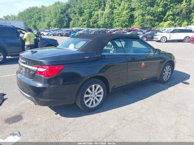 Продажа на аукционе авто 2013 Chrysler 200 Touring, vin: 1C3BCBEB0DN676841, номер лота: 45372382