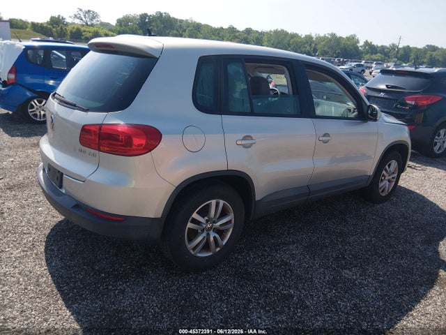 Aukcja sprzedaży 2012 Volkswagen Tiguan S, vin: WVGAV7AX5CW532772, numer aukcji: 45372391