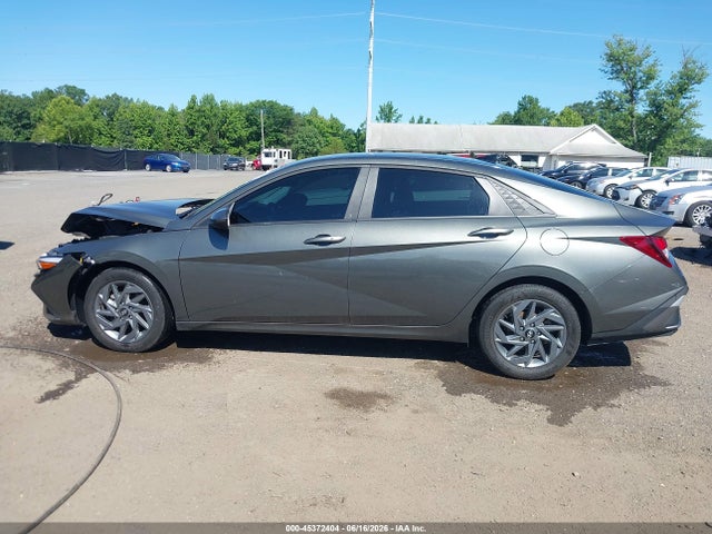 45372404 :رقم المزاد ، KMHLM4DG2RU847300 vin ، 2024 Hyundai Elantra Sel مزاد بيع