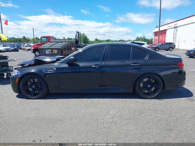 Продажа на аукционе авто 2015 Bmw M5, vin: WBSFV9C55FD594490, номер лота: 45372407