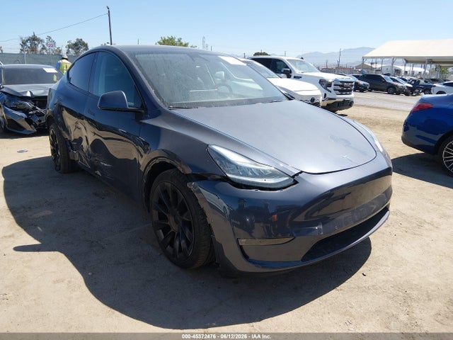 2021 Tesla Model Y Long Range Dual Motor All-wheel Drive მანქანა იყიდება აუქციონზე, vin: 5YJYGDEE4MF282046, აუქციონის ნომერი: 45372476