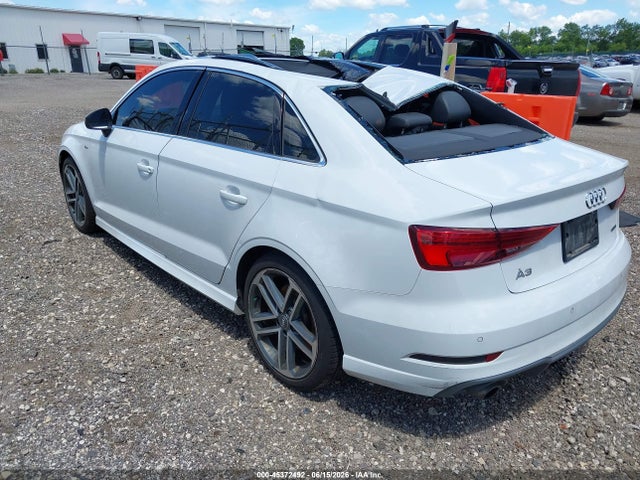 2019 Audi A3 45 Premium მანქანა იყიდება აუქციონზე, vin: WAUJEGFF5K1021558, აუქციონის ნომერი: 45372492
