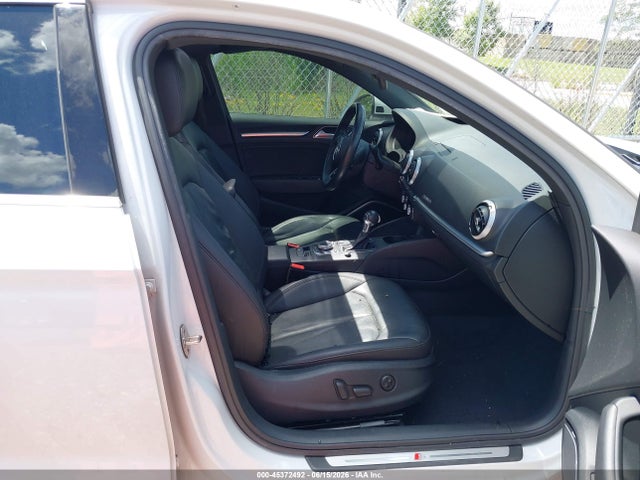 2019 Audi A3 45 Premium მანქანა იყიდება აუქციონზე, vin: WAUJEGFF5K1021558, აუქციონის ნომერი: 45372492