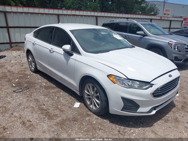 45372493 :رقم المزاد ، 3FA6P0H77KR276708 vin ، 2019 Ford Fusion Se مزاد بيع