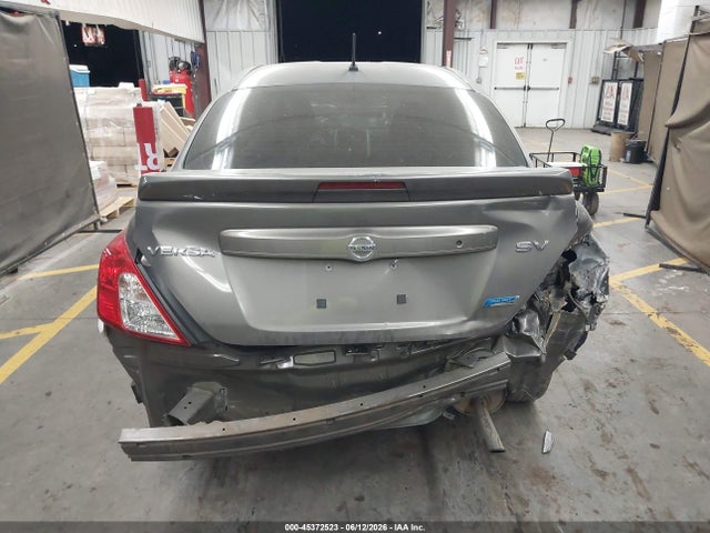 3N1CN7APXFL852096 Nissan Versa 1.6 Sv