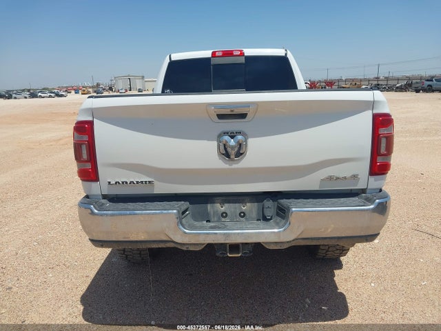 Продажа на аукционе авто 2019 Ram 2500 Laramie  4x4 6'4 Box, vin: 3C6UR5FLXKG714908, номер лота: 45372557