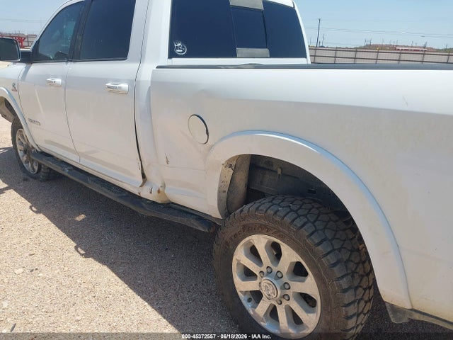 3C6UR5FLXKG714908 RAM 2500 Laramie 4x4 6&#039;4 Box