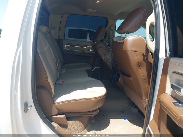 Продажа на аукционе авто 2019 Ram 2500 Laramie  4x4 6'4 Box, vin: 3C6UR5FLXKG714908, номер лота: 45372557