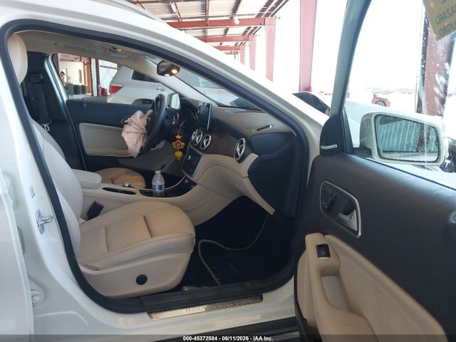 WDCTG4GB8HJ308508 Mercedes-Benz Gla 250 4matic