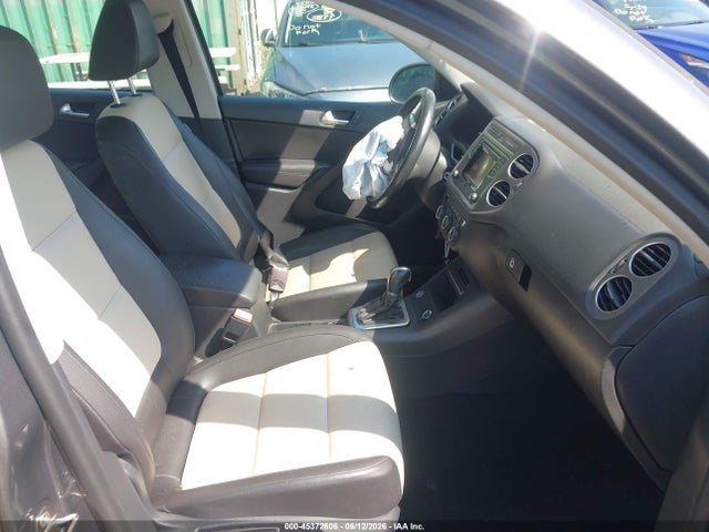 Aukcja sprzedaży 2016 Volkswagen Tiguan S, vin: WVGAV7AX4GW586456, numer aukcji: 45372606