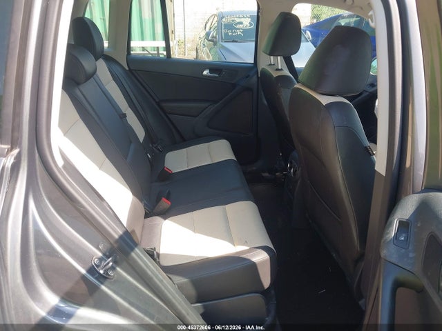Aukcja sprzedaży 2016 Volkswagen Tiguan S, vin: WVGAV7AX4GW586456, numer aukcji: 45372606