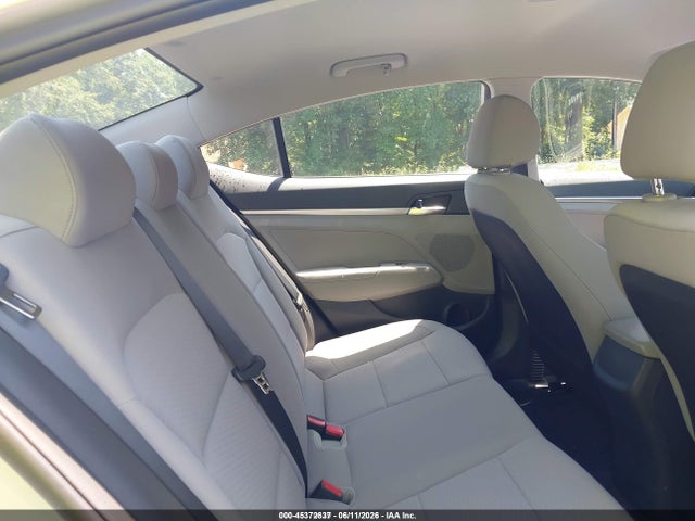 Hyundai ELANTRA SE 2020 5NPD74LF5LH612240 Image 8
