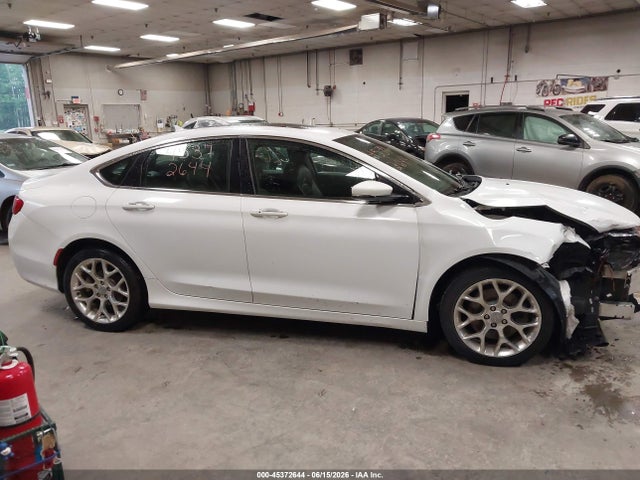 2015 Chrysler 200 C მანქანა იყიდება აუქციონზე, vin: 1C3CCCEG4FN543573, აუქციონის ნომერი: 45372644