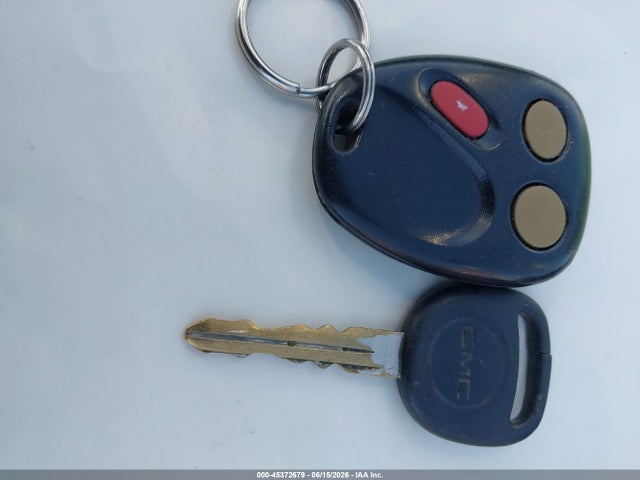 45372679 :رقم المزاد ، 1GKEK63UX5J234802 vin ، 2005 Gmc Yukon Denali مزاد بيع