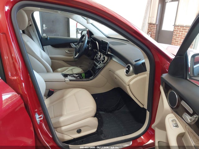 Auction sale of the 2019 Mercedes-benz Glc 300, vin: WDC0G4JB0KF641887, lot number: 45372699