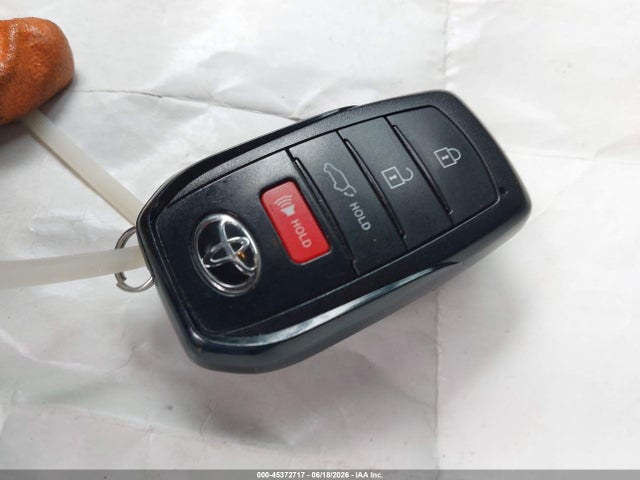 Toyota Highlander Hybrid Platinum 2025 5TDEBRCH4SS653064 Image 11