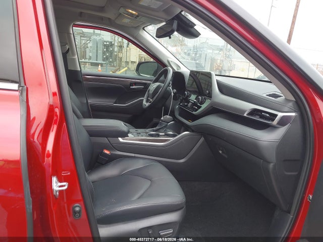 Toyota Highlander Hybrid Platinum 2025 5TDEBRCH4SS653064 Image 5