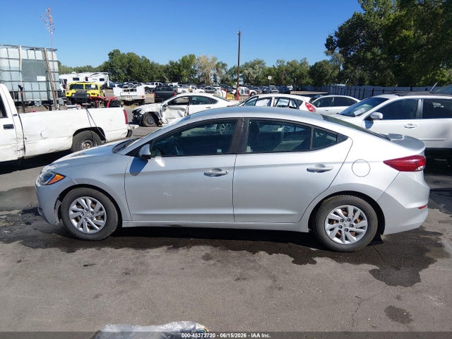 Hyundai ELANTRA SE 2018 5NPD74LFXJH355508 Image 14